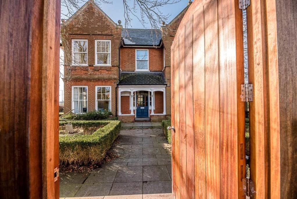 Kingsfield House, Aldeburgh 빌라 외부 사진