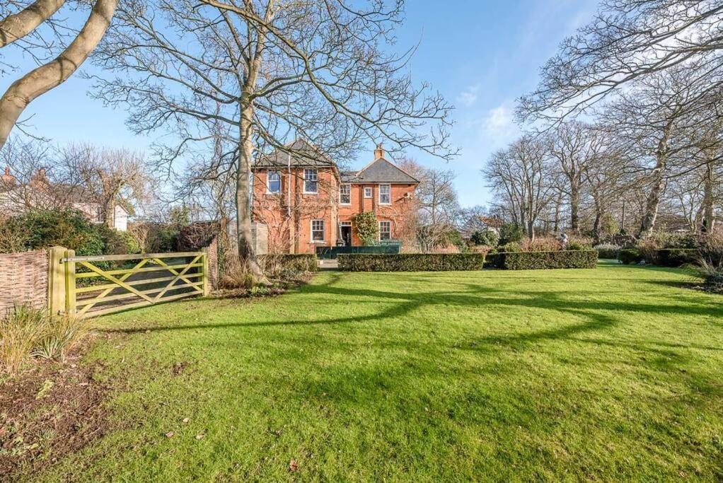 Kingsfield House, Aldeburgh 빌라 외부 사진